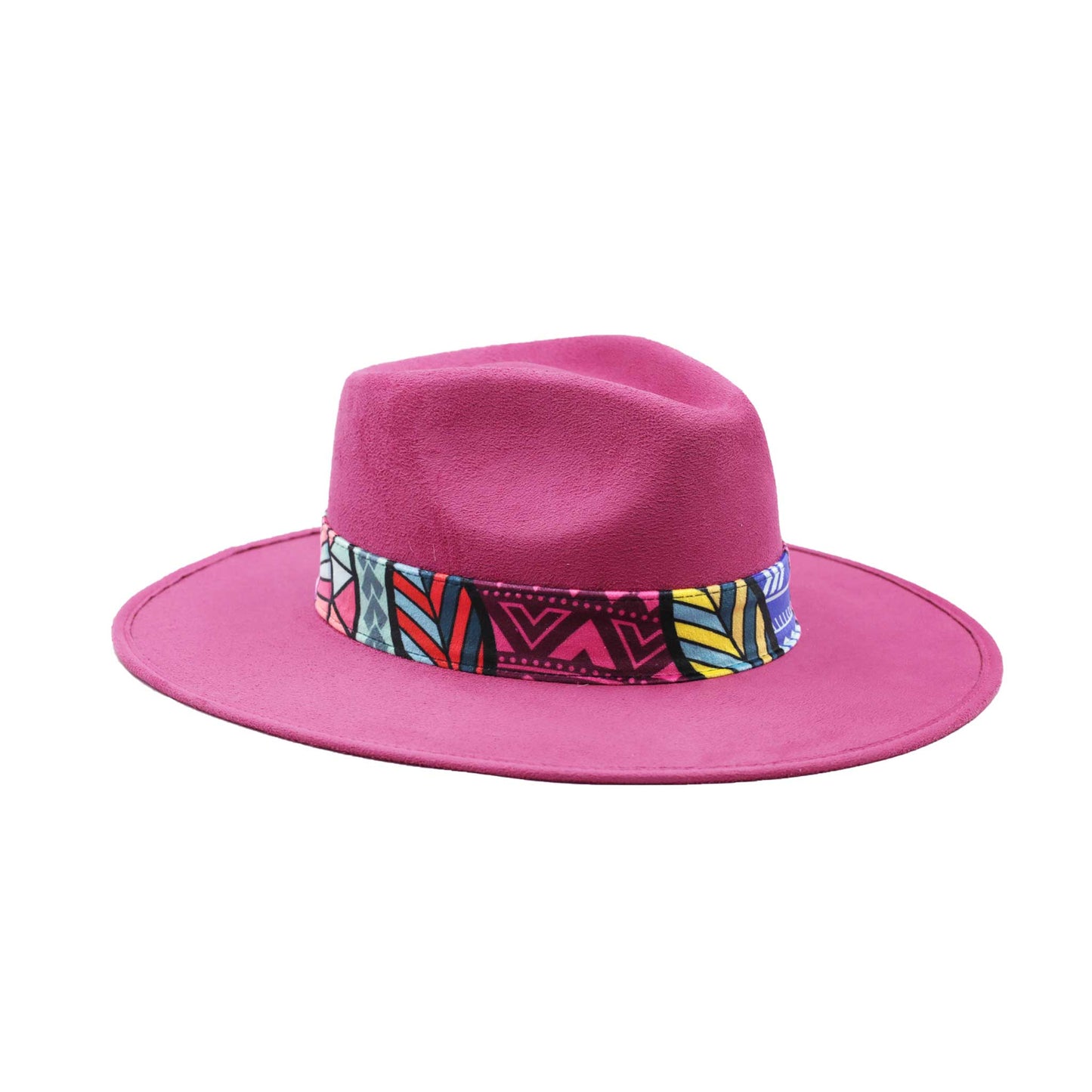Różowy kapelusz Fedora z kolorową opaską i piórami - wzór 2