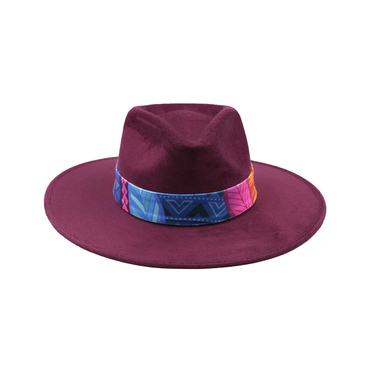 Fioletowy kapelusz Fedora z kolorową opaską i piórami
