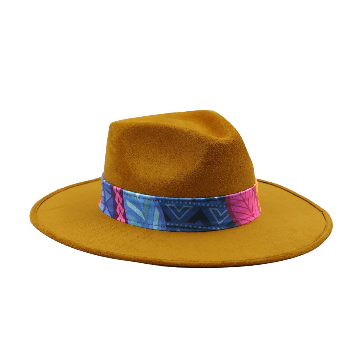 Żółty kapelusz Fedora z kolorową opaską i piórami