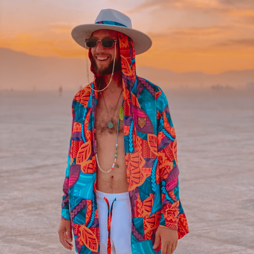 Wearable Art and Artistic Fashion