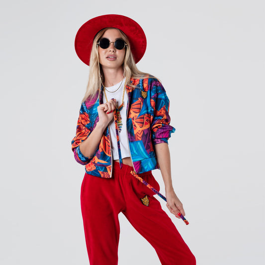 Kolorowa kurtka damska typu bomber z weluru - styl 2