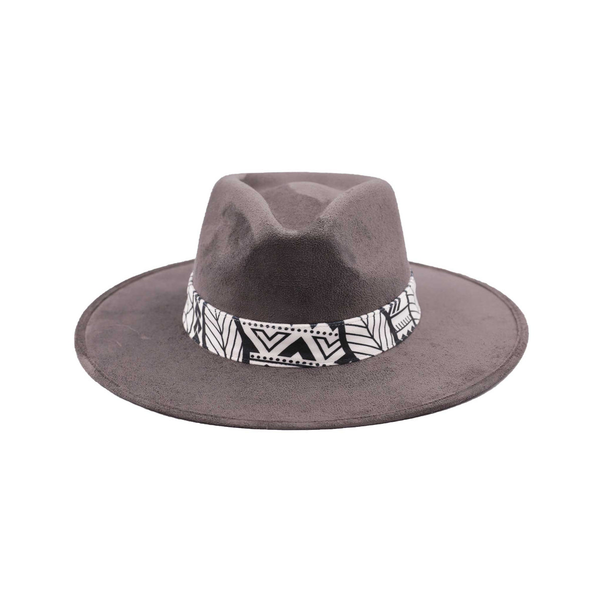 Szary kapelusz Fedora z czarno białą opaską i piórami