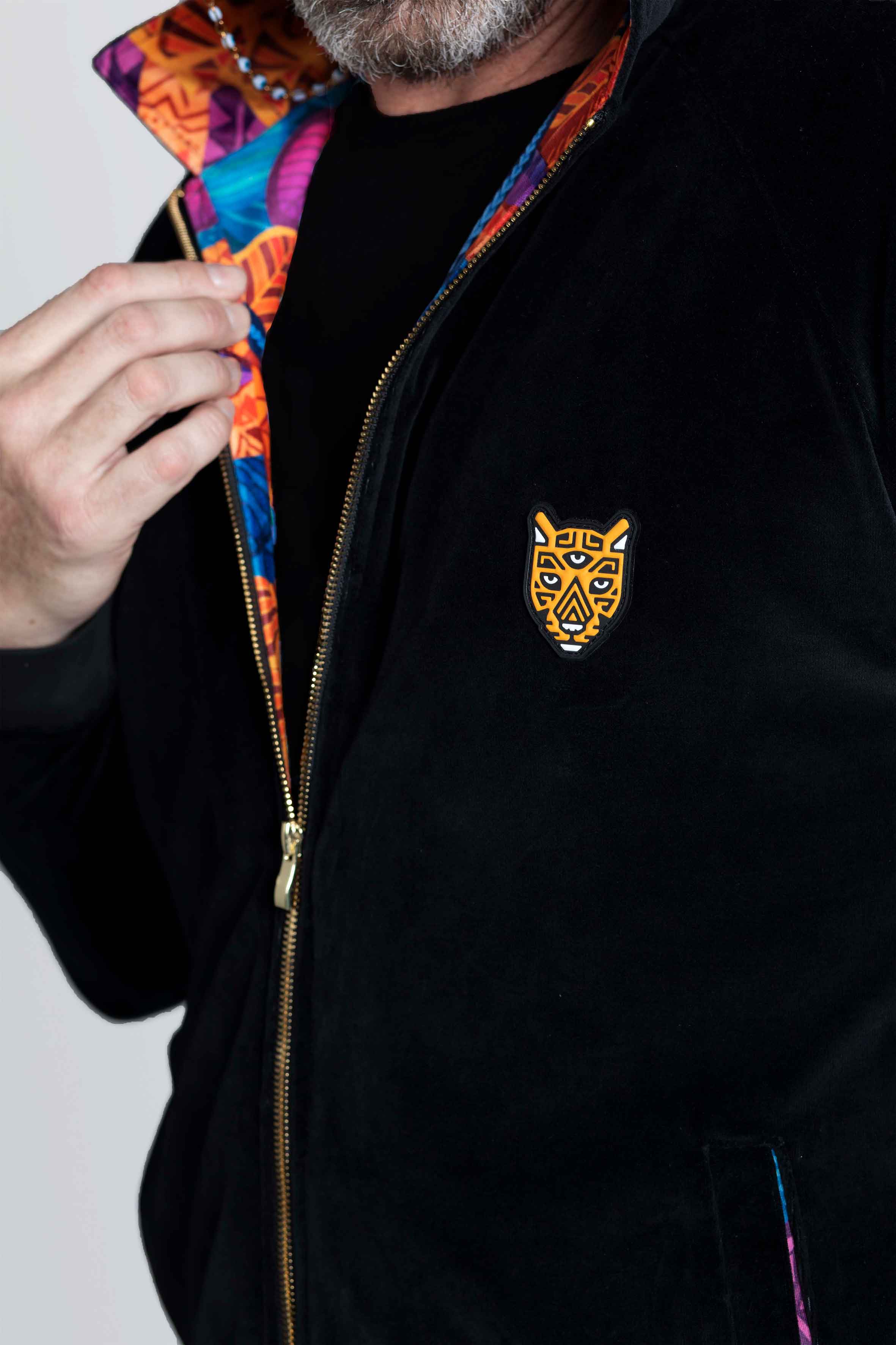 Black Velour Zip-Up Set: Redefining Elegance and Comfort