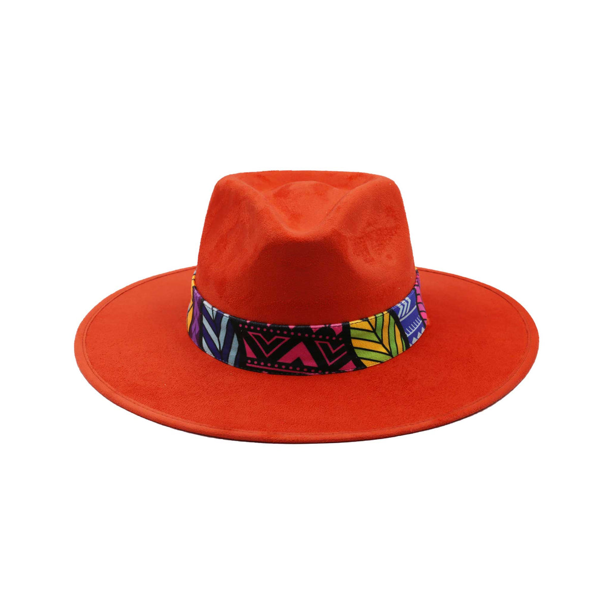 Ciemnopomarańczowy kapelusz Fedora z kolorową opaską i piórami